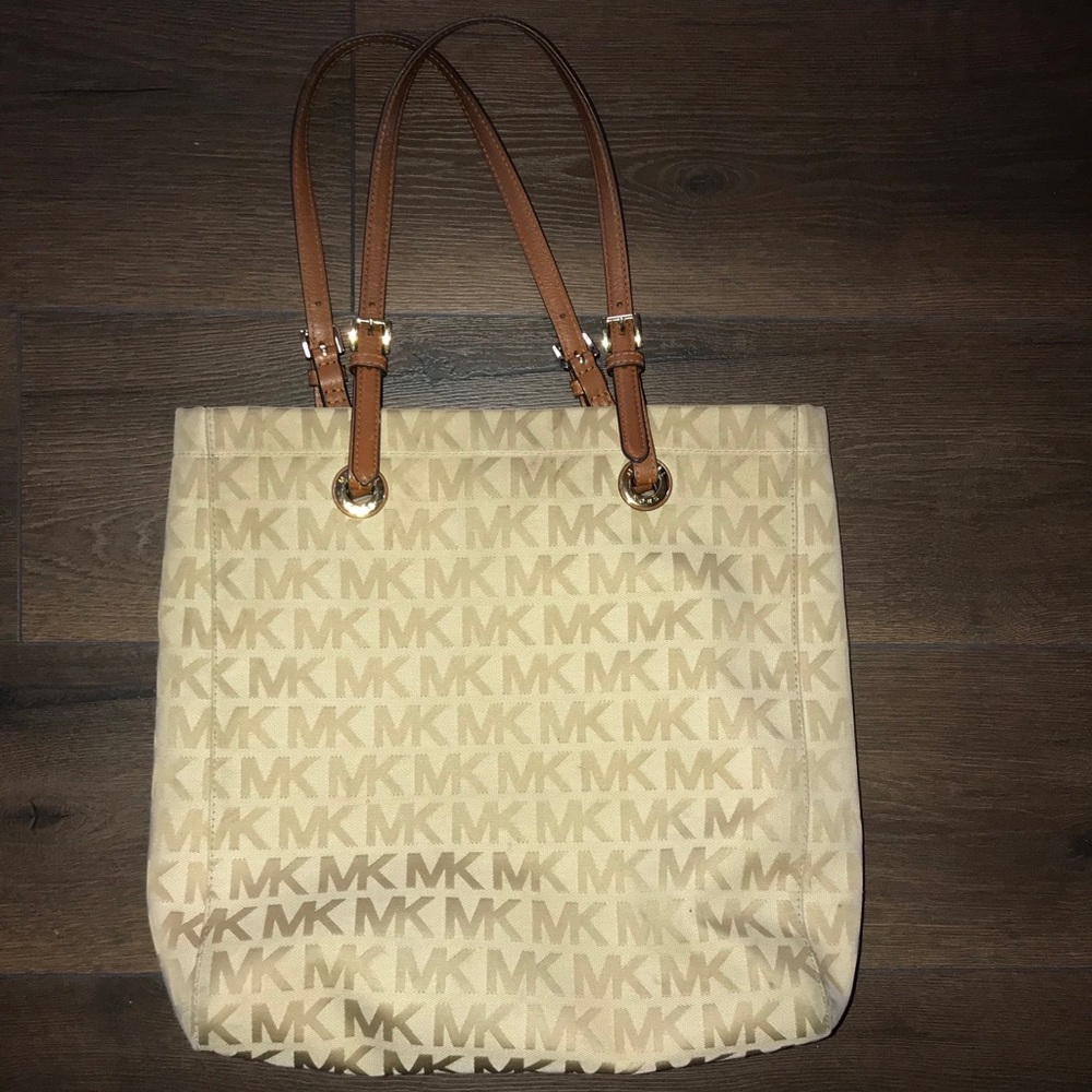 Large Michaels Kors tote